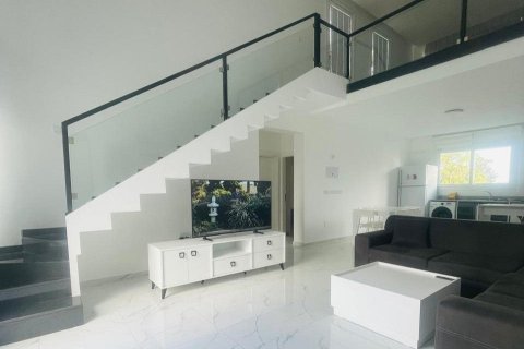 Apartment in Girne, Northern Cyprus No. 211080