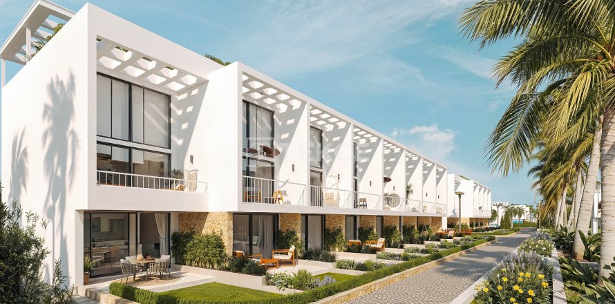 1+1 Penthouse in Girne, Northern Cyprus No. 192109