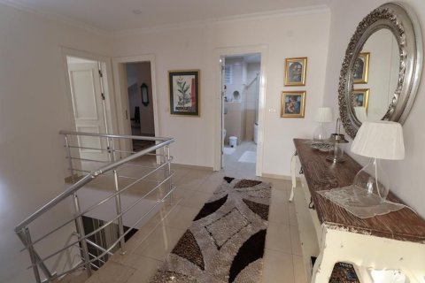 5+1 Lägenhet i Alanya, Antalya, Turkiet Nr. 172350 - 8
