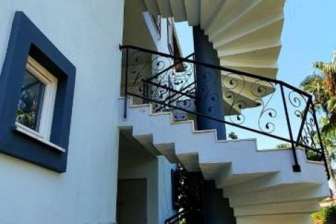 Продажа квартиры в Аланье, Анталье, Турция 4 комн., 200м2, №162850 – фото 16