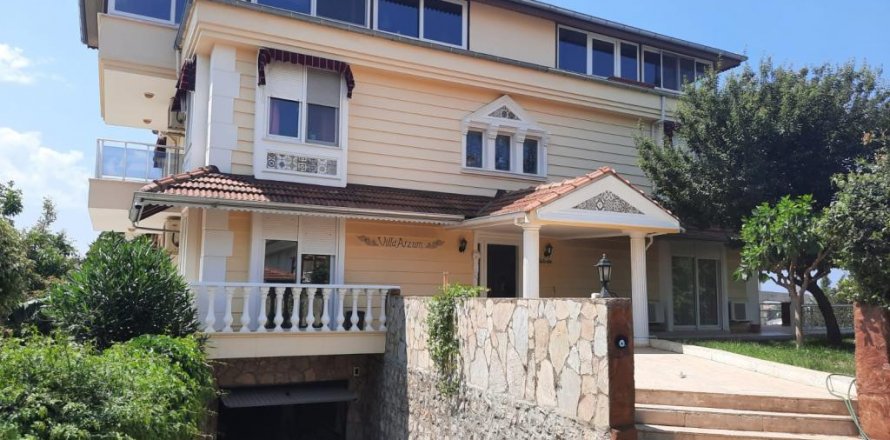 Daire   Oba, Antalya, Türkiye №165114
