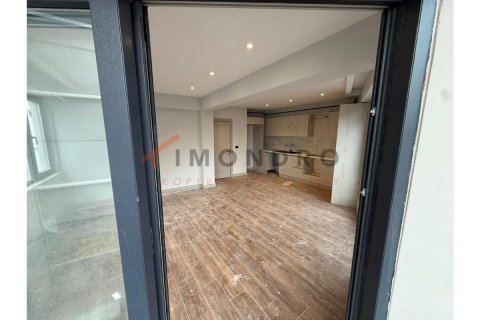 2+1 Wohnung  in Beyoglu, Istanbul, Türkei Nr. 185683 - 7