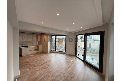 2+1 Wohnung  in Beyoglu, Istanbul, Türkei Nr. 185683 - 6