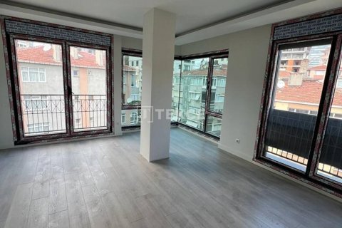 آپارتمان در  Istanbul ، ترکیه 5 خوابه ، 177 متر مربع.  شماره 71681 - 5