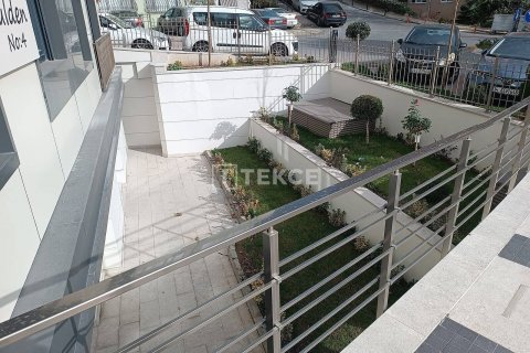 آپارتمان در  Istanbul ، ترکیه 5 خوابه ، 177 متر مربع.  شماره 71681 - 16
