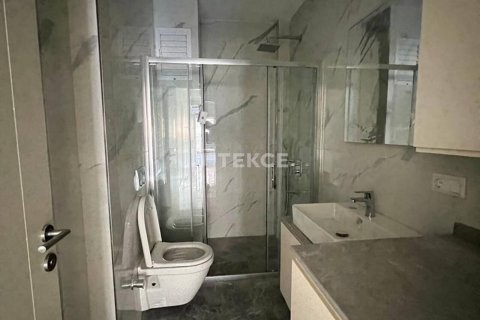 آپارتمان در  Istanbul ، ترکیه 5 خوابه ، 177 متر مربع.  شماره 71681 - 12