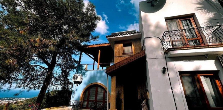 3+1 Villa  i Girne,  Nr. 190985