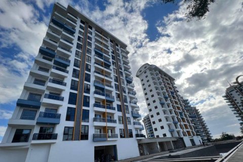 Apartment in Mahmutlar, Antalya, Turkey No. 180127