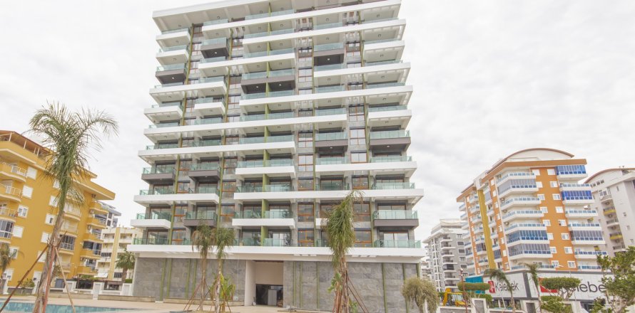 2+1 Lägenhet i Mahmutlar, Antalya, Turkiet Nr. 176799
