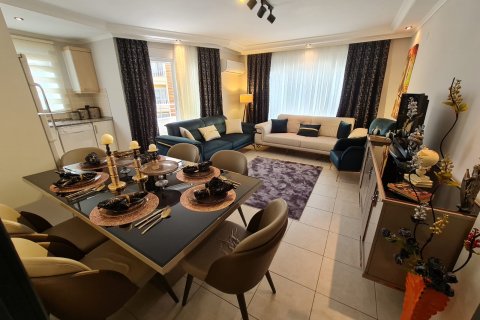 2+1 Lägenhet i Alanya, Antalya, Turkiet Nr. 173968 - 2