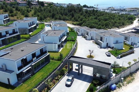 Villa for sale in Mudanya, Bursa, Turkey, 4 bedrooms, 310m2, No. 192966 – photo 7