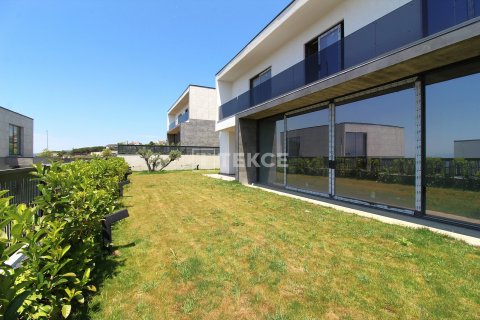 Villa for sale in Mudanya, Bursa, Turkey, 4 bedrooms, 310m2, No. 192966 – photo 12