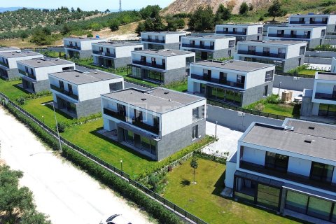 Villa for sale in Mudanya, Bursa, Turkey, 4 bedrooms, 310m2, No. 192966 – photo 8