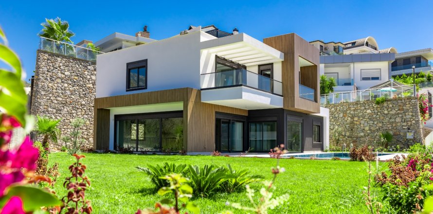 5+1 Villa  in Alanya, Antalya, Türkei Nr. 71475