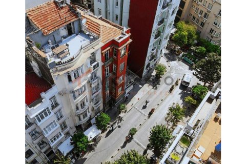 12+4 Lägenhet  i Beyoglu, Istanbul, istanbul, Turkiet Nr. 184849 - 2
