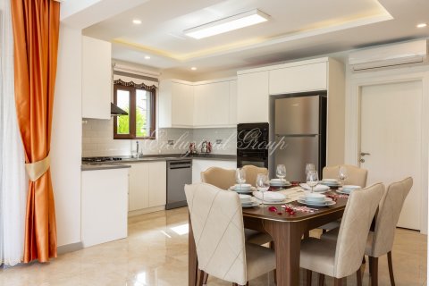 4+1 Villa  i Kemer, Antalya, Tyrkia Nr. 179017 - 4
