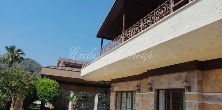 3+1 Villa in Kemer, Antalya, Türkei Nr. 178986