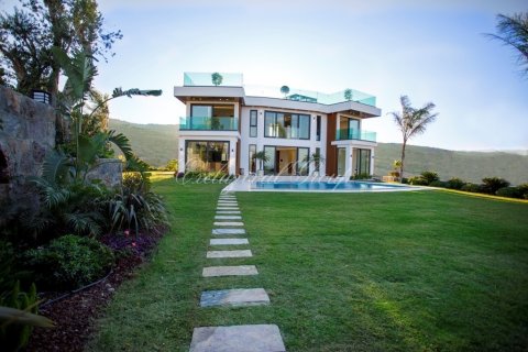 6+1 Villa  in Bodrum, Mugla, Türkei Nr. 179061 - 3