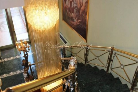 Villa for sale  in Istanbul, Turkey, 5 bedrooms, 300m2, No. 178966 – photo 10