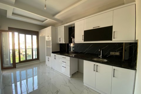 2+1 Lejlighed  i Alanya, Antalya, Tyrkiet Nr. 175289
