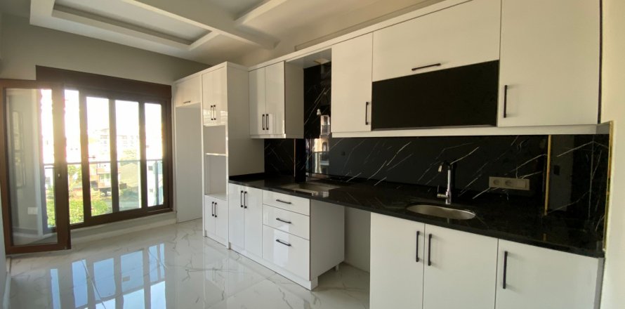 2+1 Leilighet  i Alanya, Antalya, Tyrkia Nr. 175289