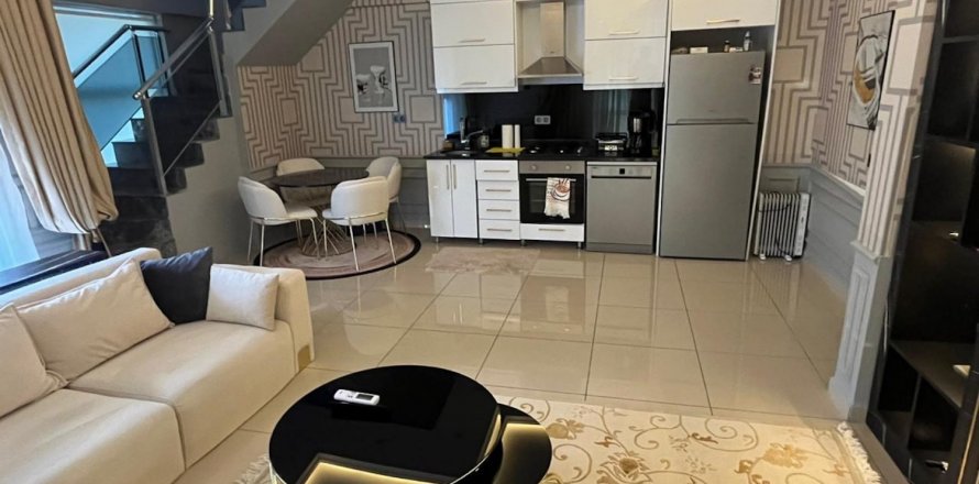 Daire  2+1  Alanya, Antalya, Türkiye №172436