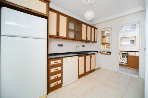 2+1 Lägenhet i Alanya, Antalya, Turkiet Nr. 172438 - 2
