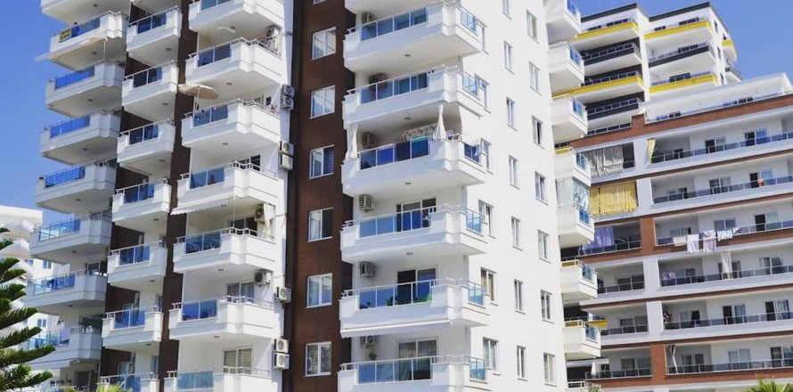 1+1 Apartment  in Alanya, Antalya, Turkey No. 174339