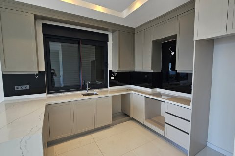 2+1 Wohnung in Kargicak, Alanya, Antalya, Türkei Nr. 177148 - 14