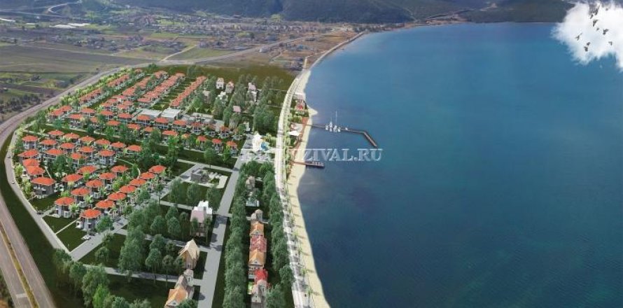 2+1 Villa in Izmir, Turkey No. 178610