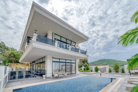 4+2 Villa  i Alanya, Antalya, Tyrkiet Nr. 190554