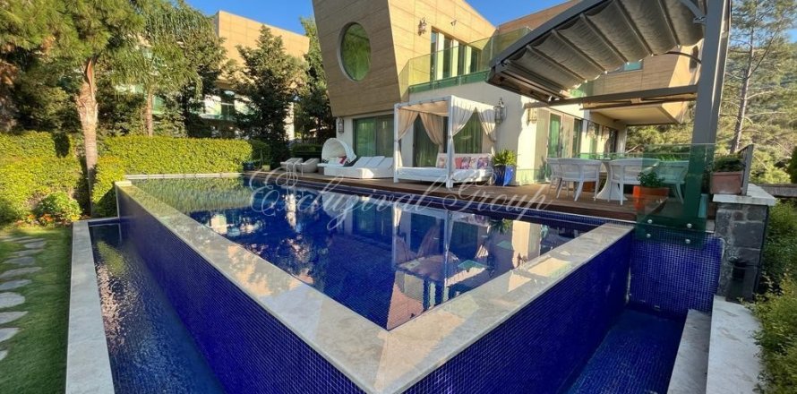 6+1 Villa  i Bodrum, Mugla, Tyrkiet Nr. 179277