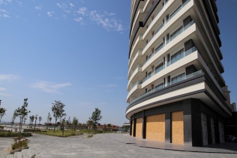 Продажа квартиры в Бююкчекмедже, Стамбуле, Турция 2 комн., 67м2, №177701 – фото 13