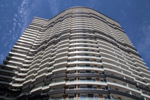 Продажа квартиры в Бююкчекмедже, Стамбуле, Турция 2 комн., 67м2, №177701 – фото 9