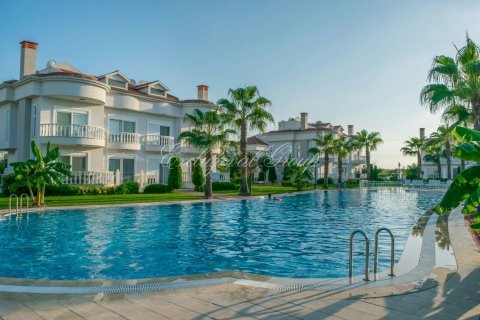 آپارتمان در  Belek ، ترکیه 4 خوابه ، 140 متر مربع.  شماره 179041