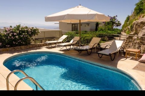 3+1 Villa i Bodrum, Mugla, Turkiet Nr. 178626 - 24