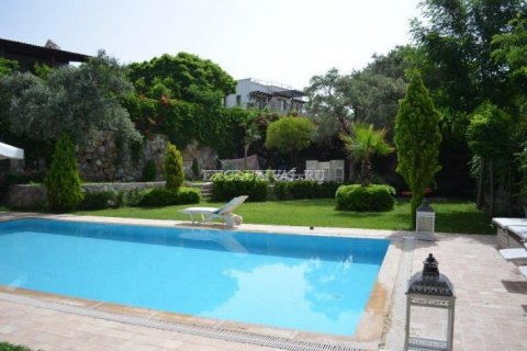 4+1 Villa in Bodrum, Mugla, Türkei Nr. 178597 - 11