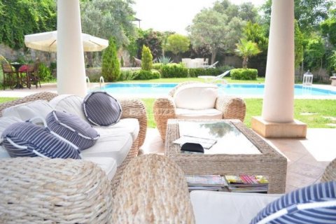 4+1 Villa in Bodrum, Mugla, Türkei Nr. 178597 - 4