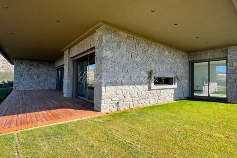 Villa for sale in Bodrum, Mugla, Turkey, 4 bedrooms, 300m2, No. 188047 – photo 11