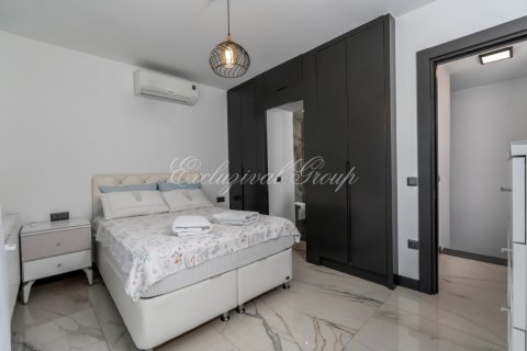 4+1 Villa in Bodrum, Mugla, Türkei Nr. 179367 - 13