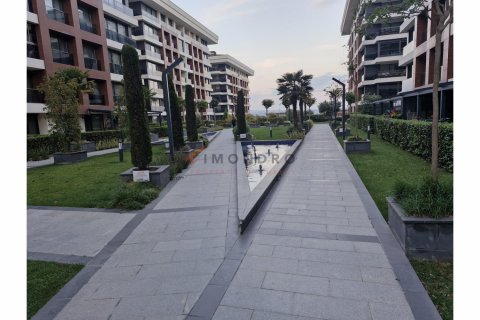 Apartment for sale  in Bueyuekcekmece, Istanbul, Turkey, 4 bedrooms, 250m2, No. 193260 – photo 28