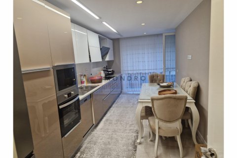 Apartment for sale  in Bueyuekcekmece, Istanbul, Turkey, 4 bedrooms, 250m2, No. 193260 – photo 9