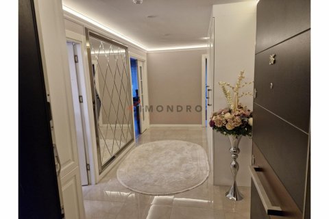 Apartment for sale  in Bueyuekcekmece, Istanbul, Turkey, 4 bedrooms, 250m2, No. 193260 – photo 6