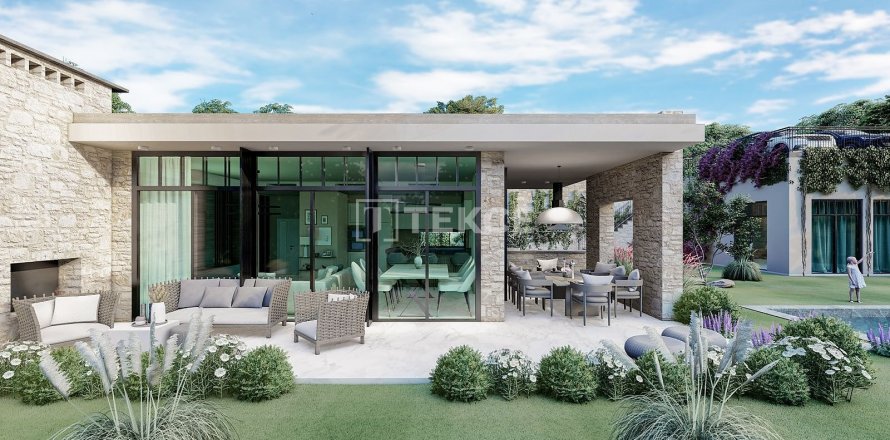 4+1 Villa  in Bodrum, Mugla, Turkey No. 194347