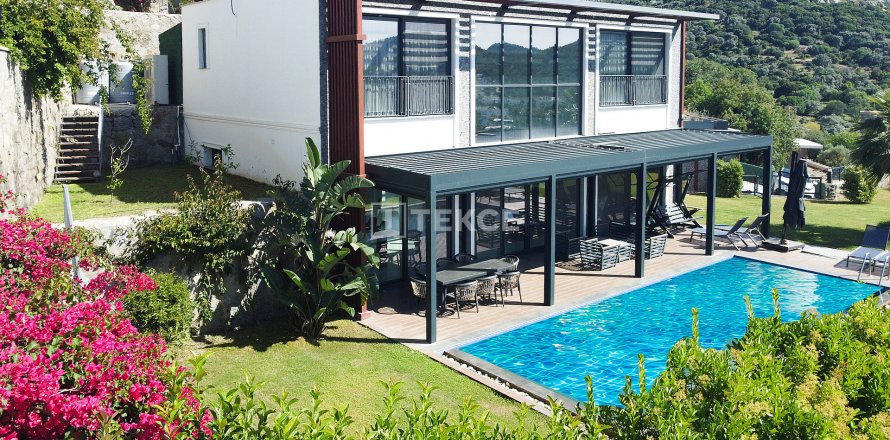 5+1 Villa  in Bodrum, Mugla, Türkei Nr. 191567
