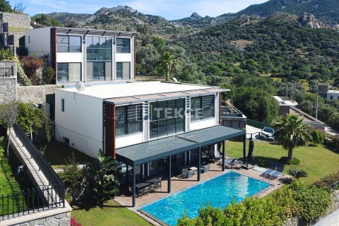 5+1 Villa  in Bodrum, Mugla, Türkei Nr. 191567 - 8