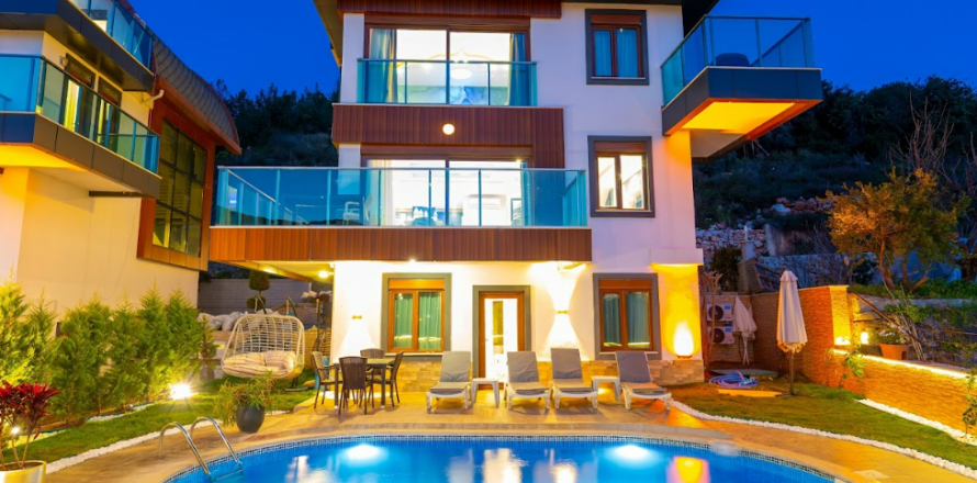 Villa  i Alanya, Antalya, Tyrkia Nr. 167187