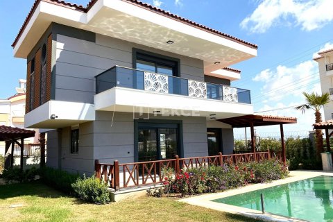 3+1 Villa  i Serik, Antalya, Tyrkia Nr. 43785