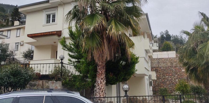 6+2 Villa  in Alanya, Antalya, Türkei Nr. 171999
