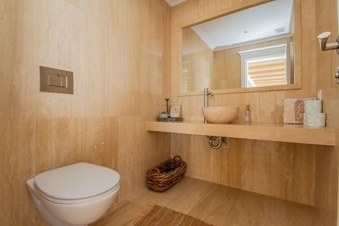 Villa for sale in Alanya, Antalya, Turkey, 6 bedrooms, 390m2, No. 172189 – photo 11